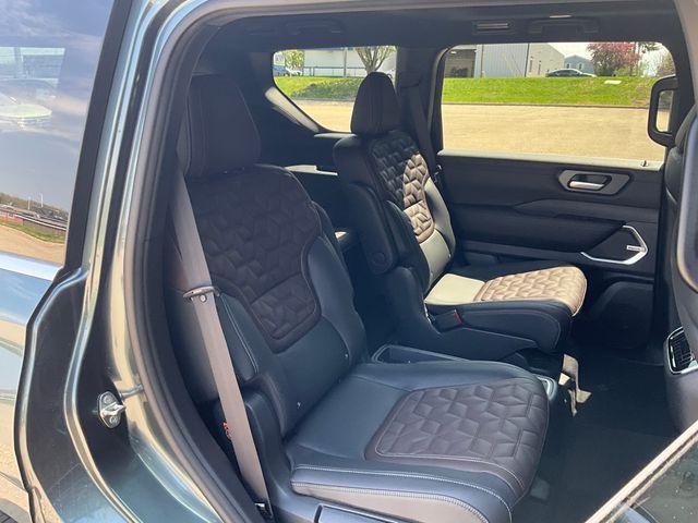 new 2025 Nissan Armada car, priced at $80,925