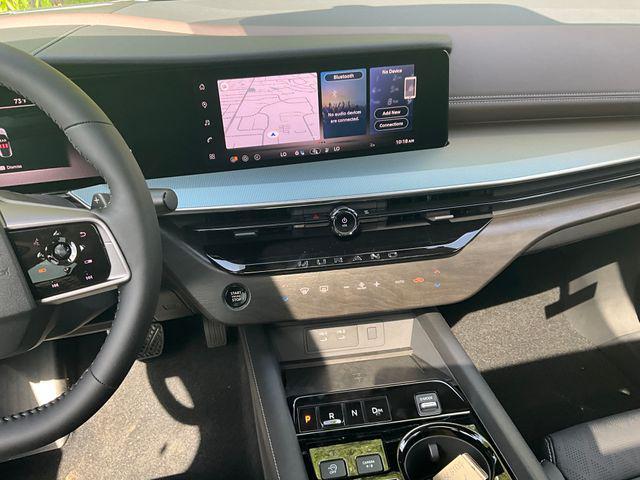 new 2025 Nissan Murano car, priced at $52,550