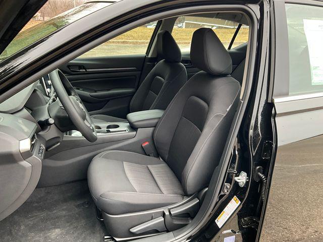 new 2025 Nissan Altima car, priced at $27,208