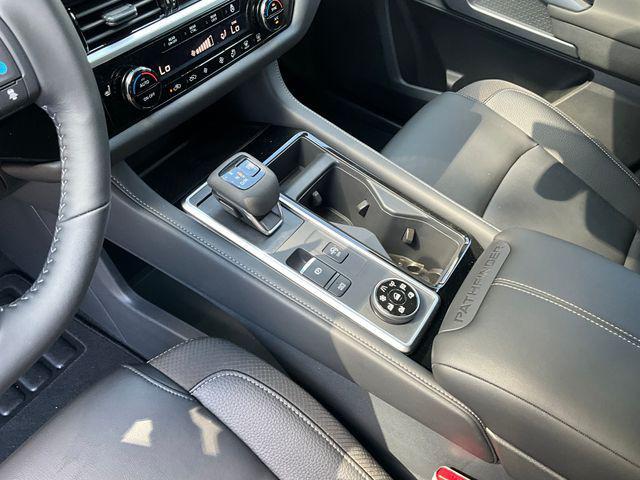 new 2025 Nissan Pathfinder car, priced at $46,935