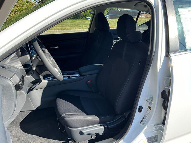 new 2025 Nissan Sentra car, priced at $23,841