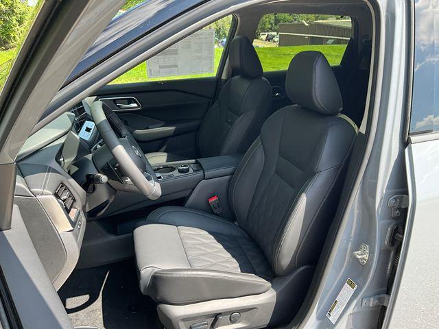 new 2024 Nissan Rogue car, priced at $44,650