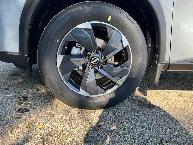 new 2026 Nissan Rogue car, priced at $33,395