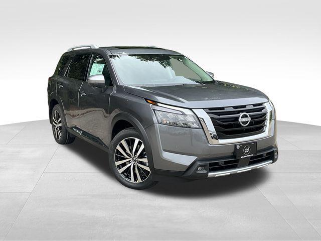 new 2025 Nissan Pathfinder car, priced at $50,941