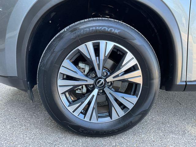 used 2023 Nissan Rogue car, priced at $25,999