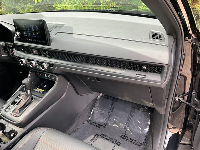 used 2024 Honda CR-V Hybrid car, priced at $35,998