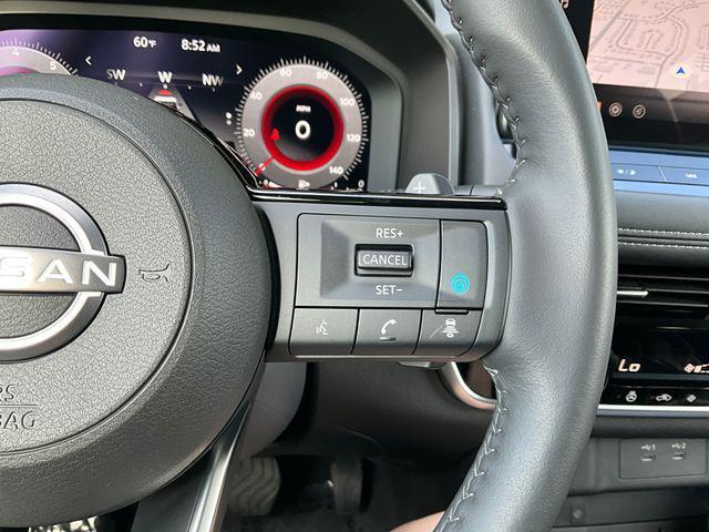 used 2024 Nissan Rogue car, priced at $30,998