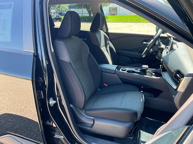 used 2022 Nissan Rogue car, priced at $24,999