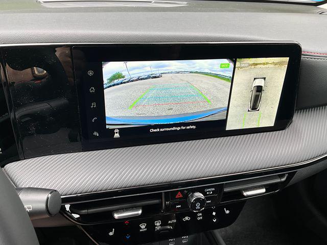 new 2025 Nissan Kicks car, priced at $31,058