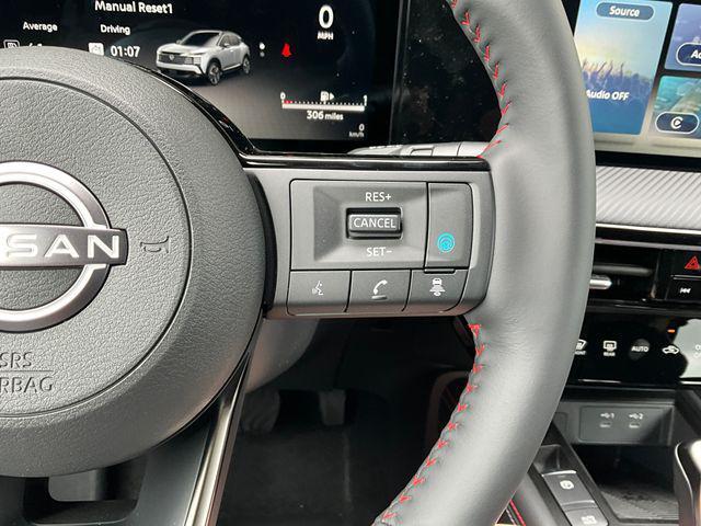 new 2025 Nissan Kicks car, priced at $31,058