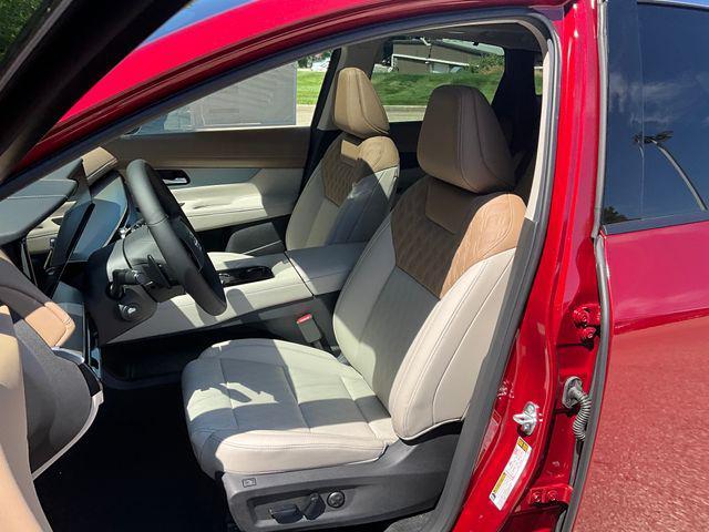 new 2025 Nissan Murano car, priced at $50,661