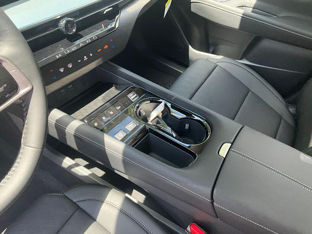 new 2025 Nissan Murano car, priced at $50,917