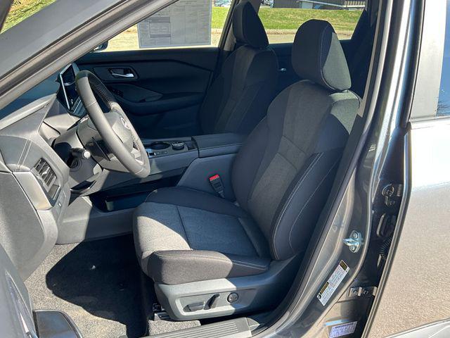 new 2025 Nissan Rogue car, priced at $34,328