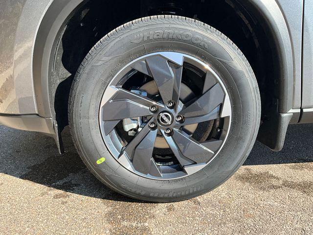 new 2025 Nissan Rogue car, priced at $34,328