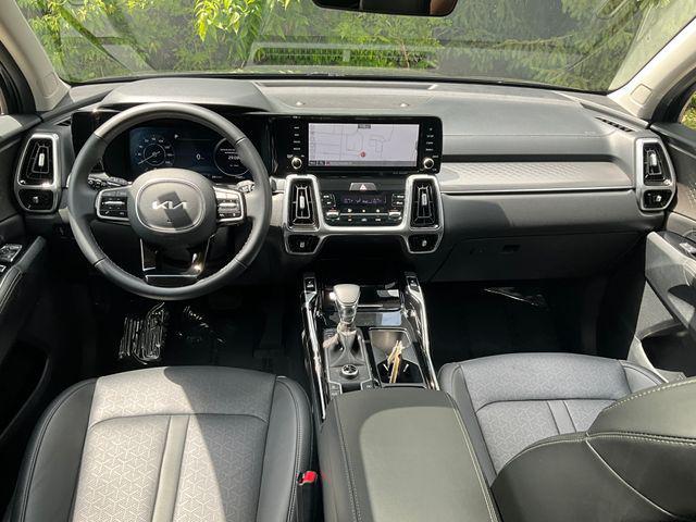 used 2023 Kia Sorento car, priced at $35,999