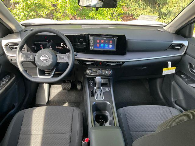 new 2025 Nissan Kicks car, priced at $24,676