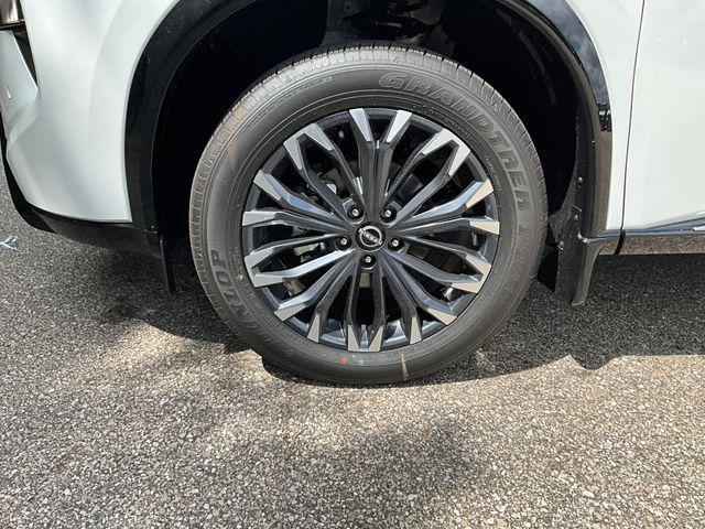 new 2025 Nissan Rogue car, priced at $45,390