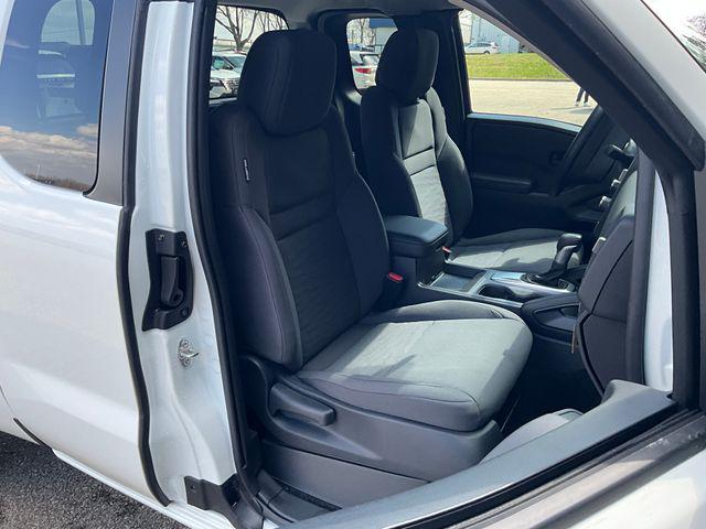 new 2025 Nissan Frontier car, priced at $36,715