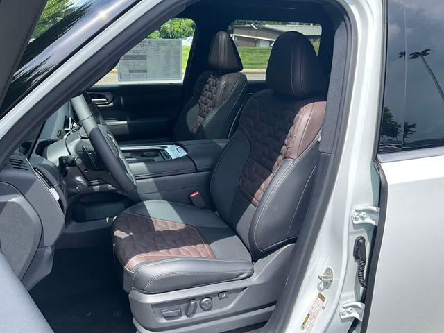 new 2025 Nissan Armada car, priced at $83,866