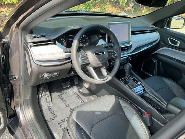 used 2023 Jeep Compass car, priced at $25,999