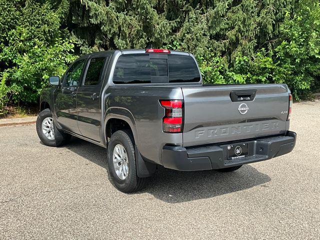 new 2025 Nissan Frontier car, priced at $36,996