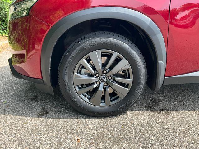 used 2022 Nissan Pathfinder car, priced at $26,498