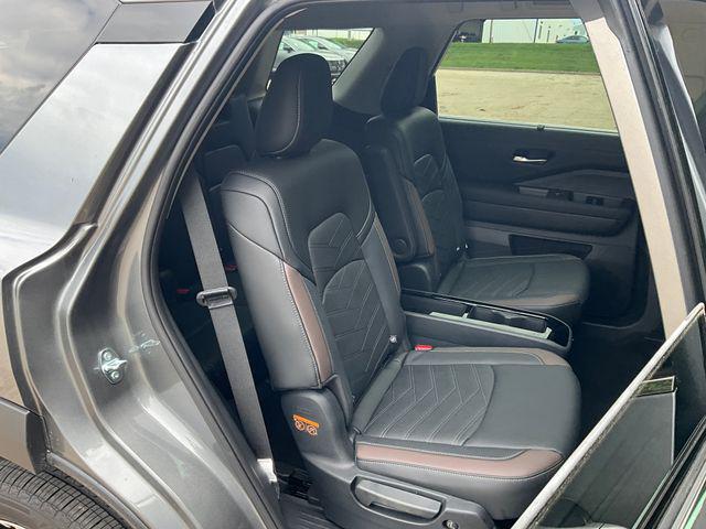 new 2025 Nissan Pathfinder car, priced at $51,166