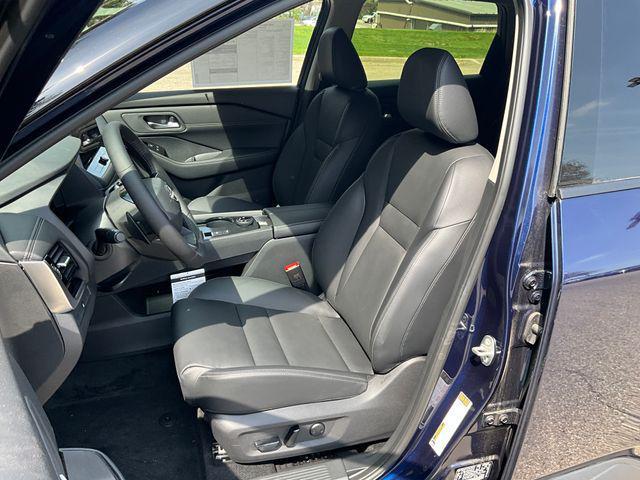 new 2025 Nissan Rogue car, priced at $37,956