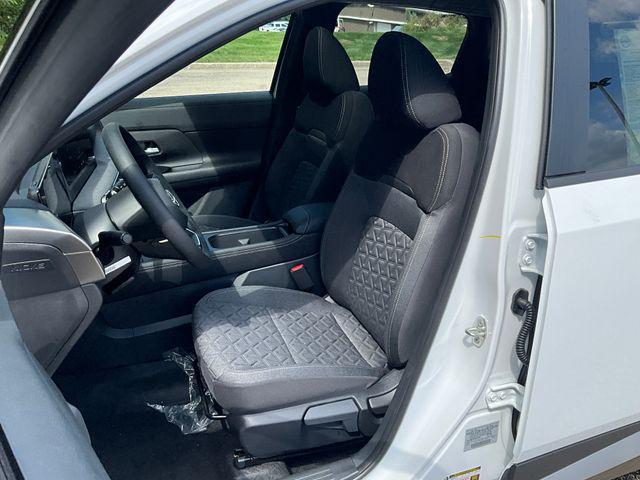 new 2025 Nissan Kicks car, priced at $27,655