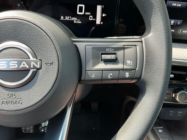 new 2025 Nissan Kicks car, priced at $27,655