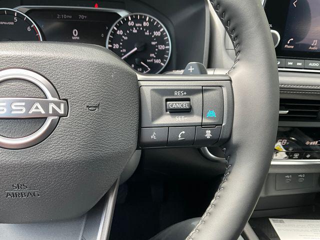 new 2025 Nissan Rogue car, priced at $33,385
