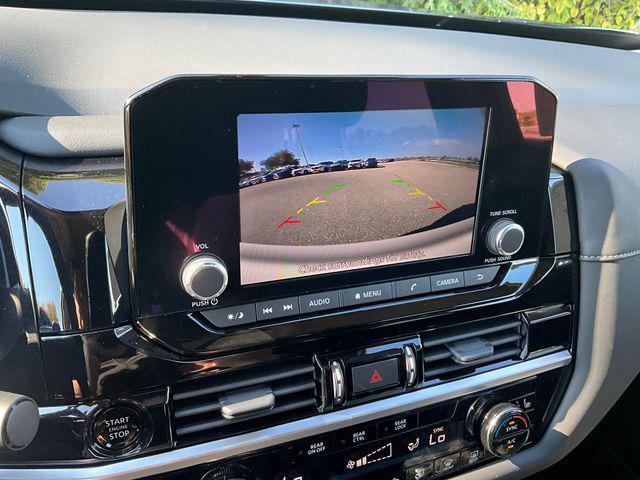 new 2025 Nissan Pathfinder car, priced at $42,879