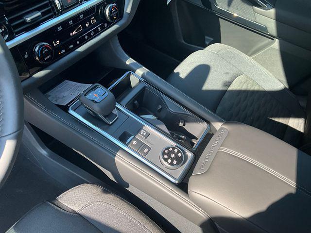 new 2025 Nissan Pathfinder car, priced at $42,879