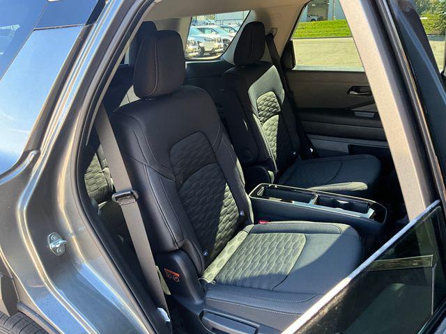 new 2025 Nissan Pathfinder car, priced at $42,879