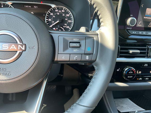 new 2025 Nissan Pathfinder car, priced at $42,879