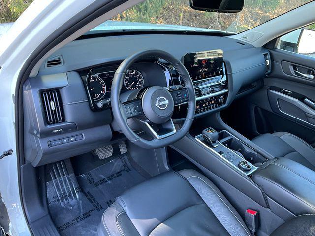 used 2022 Nissan Pathfinder car, priced at $35,999