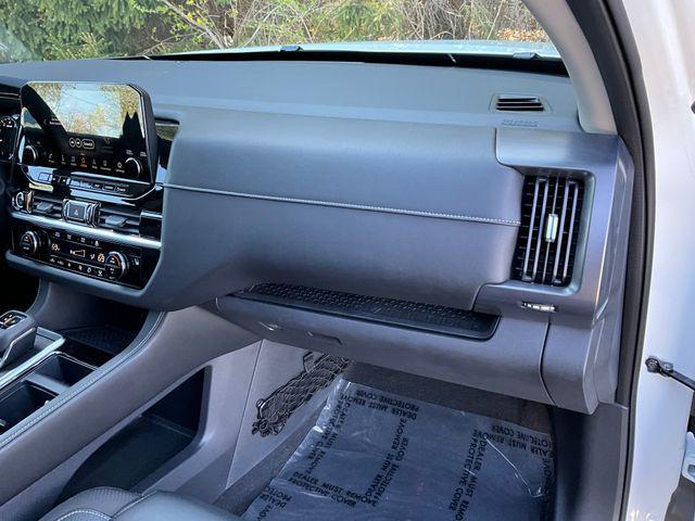 used 2022 Nissan Pathfinder car, priced at $35,999