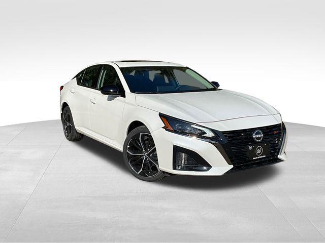new 2025 Nissan Altima car, priced at $35,600