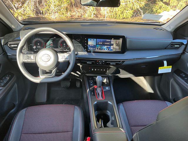 new 2025 Nissan Kicks car, priced at $29,010