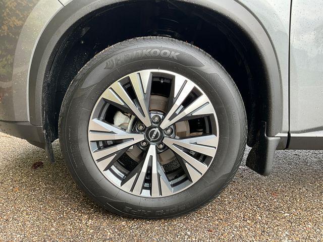 used 2023 Nissan Rogue car, priced at $25,390