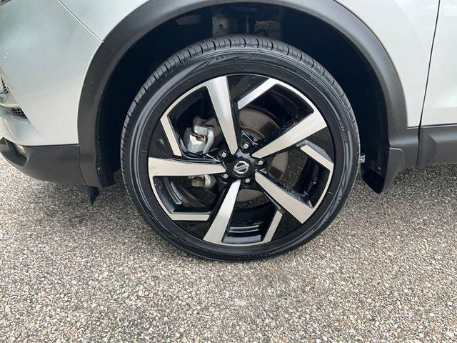 used 2021 Nissan Rogue Sport car, priced at $21,999