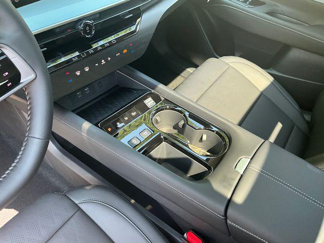 new 2025 Nissan Murano car, priced at $51,845