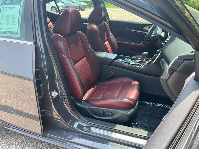 used 2021 Nissan Maxima car, priced at $26,999