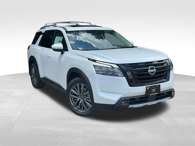 new 2025 Nissan Pathfinder car, priced at $51,720
