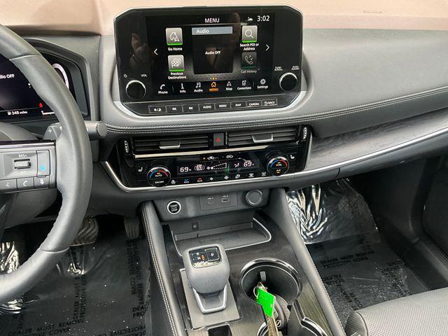 used 2022 Nissan Rogue car, priced at $30,999