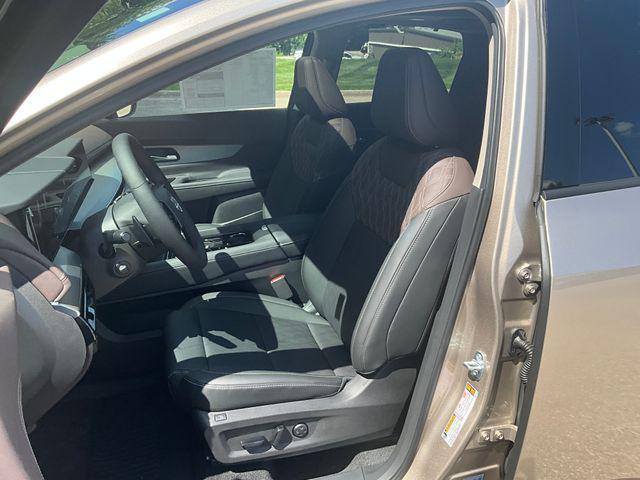 new 2025 Nissan Murano car, priced at $50,129