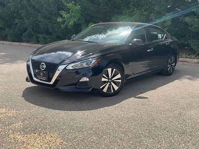 used 2022 Nissan Altima car, priced at $21,999