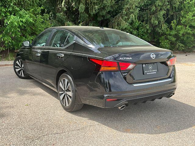 used 2022 Nissan Altima car, priced at $21,999