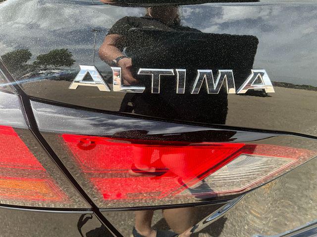 used 2022 Nissan Altima car, priced at $21,999