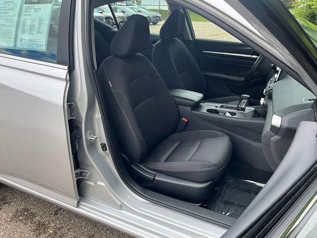 used 2022 Nissan Altima car, priced at $23,999